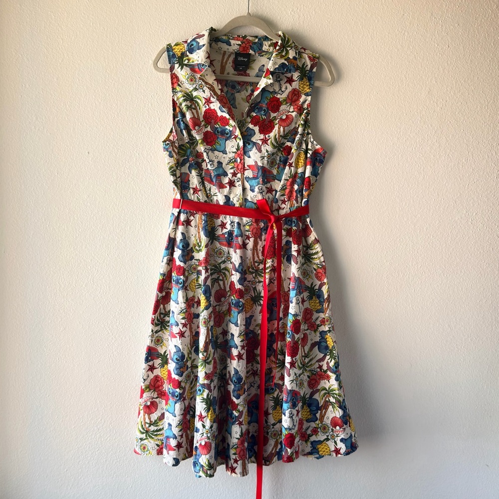 Sleeveless Floral Shirt Dress with Red Belt - Women